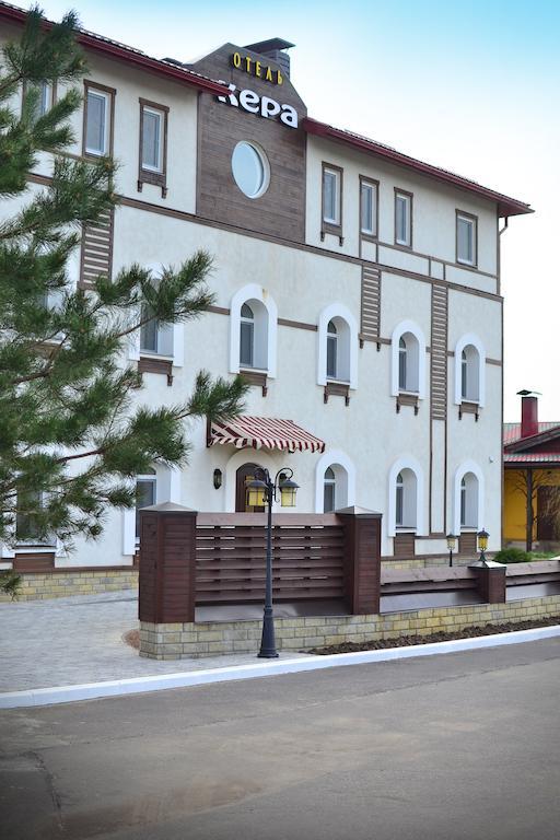 Kera Hotel Neszterenki Kültér fotó